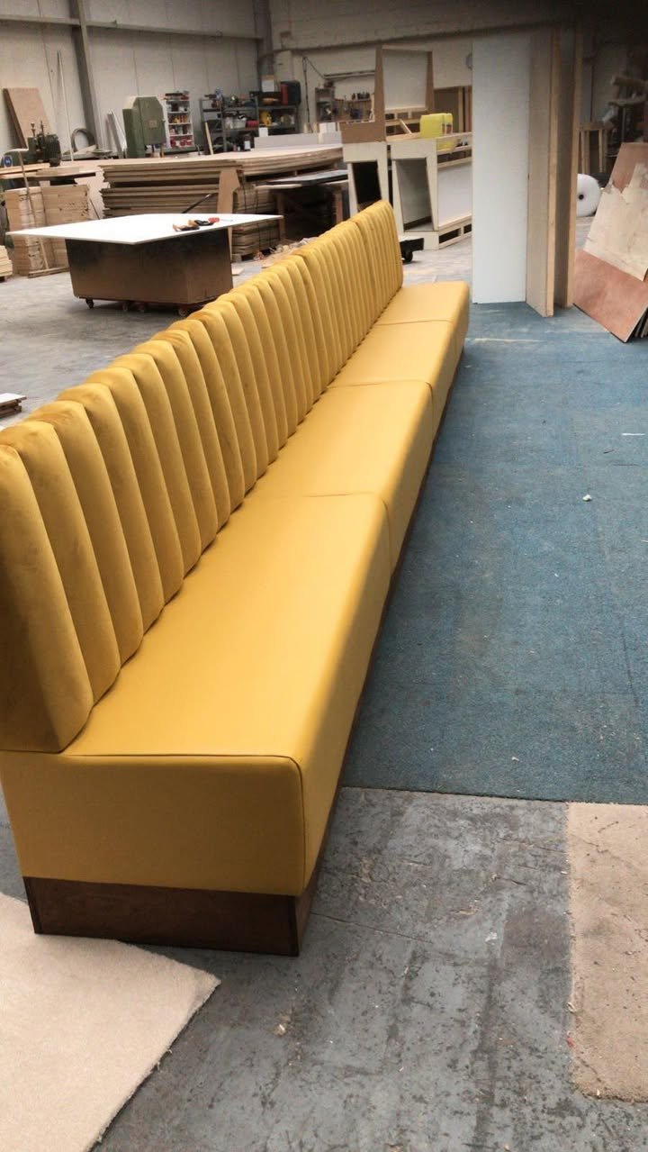 385537302_213261511824311_8165204790028860093_n (1)